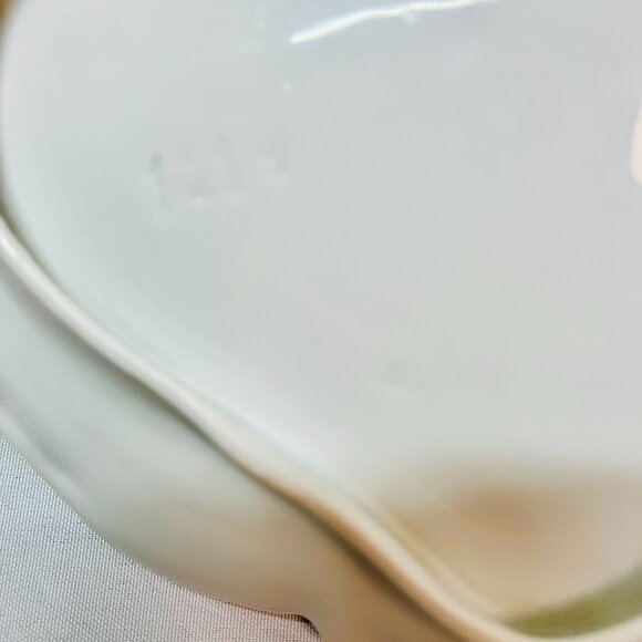 Elegant Antique Gold Trim Pink Floral Embossed Vanity Tray Early 20th Century 8" - Picture 5 of 9